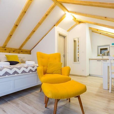 Lux Apartment Arija Split Bagian luar foto